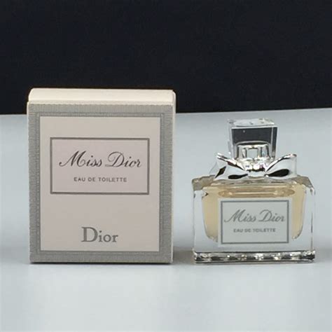 miss dior eau de parfum mini: 5 ml/0.17 fl. oz.|Miss Dior 50ml best price.